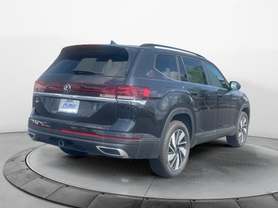 2026 Volkswagen Atlas SE with Technology