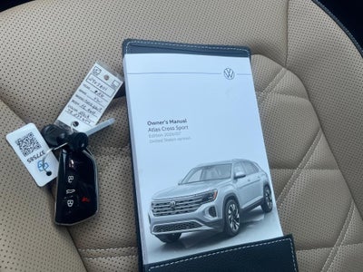 2026 Volkswagen Atlas Cross Sport 2.0T SE