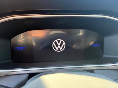 2027 Volkswagen Taos SE Black