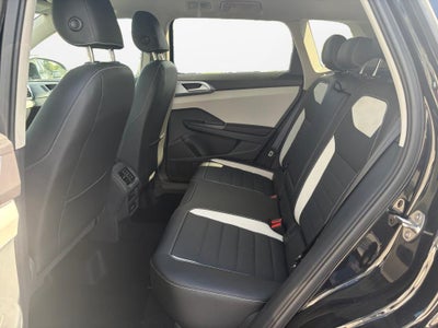 2026 Volkswagen Taos SEL