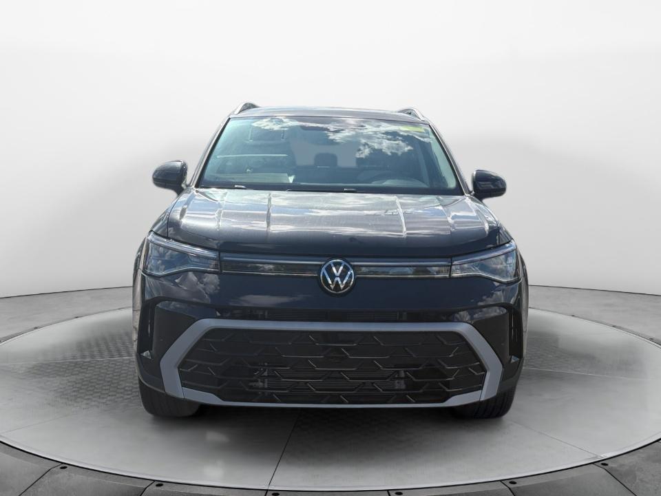 2026 Volkswagen Taos SEL