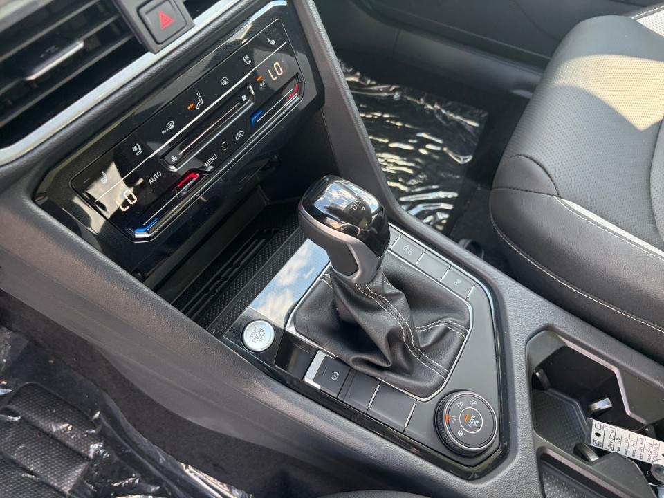 2026 Volkswagen Taos SEL