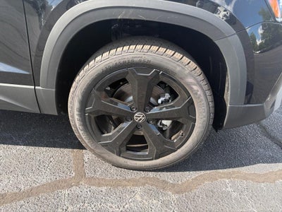 2026 Volkswagen Taos SEL