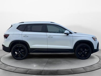 2026 Volkswagen Taos SEL