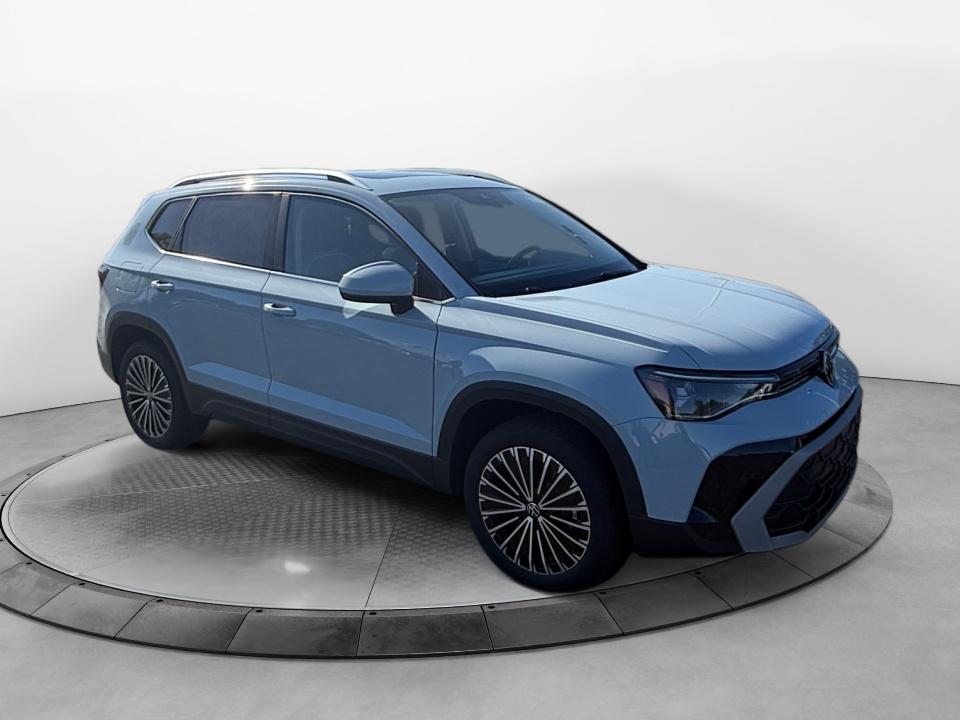 2027 Volkswagen Taos SE