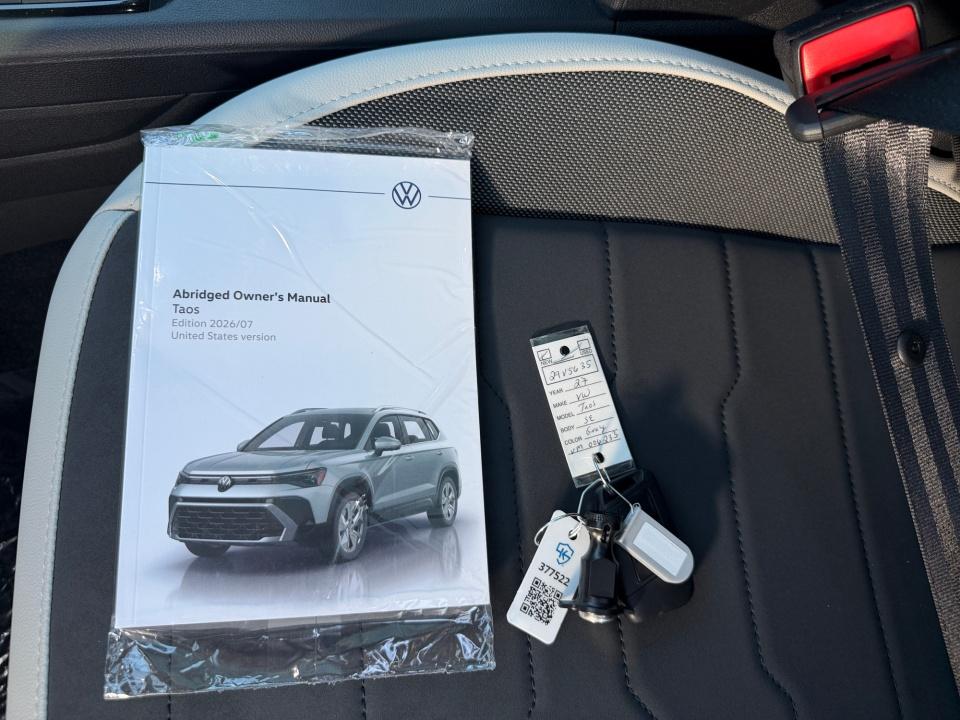 2027 Volkswagen Taos SE