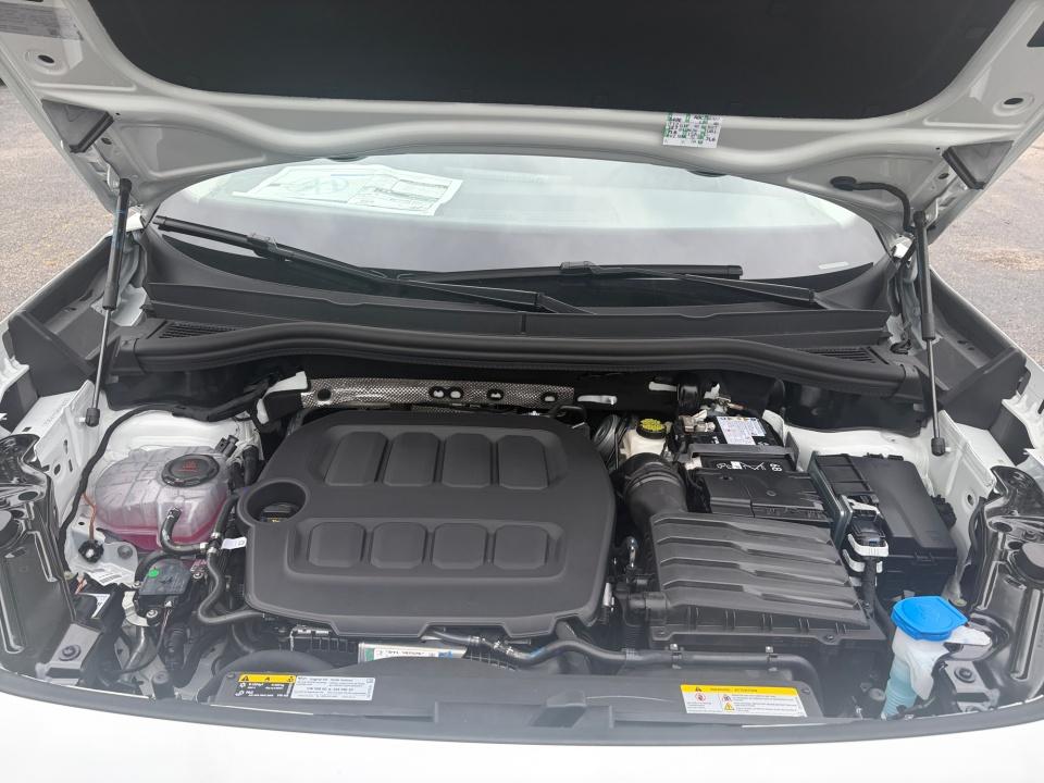 2026 Volkswagen Tiguan SE