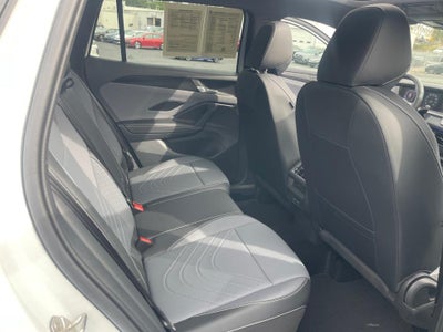2025 Volkswagen Tiguan SE R-Line Black