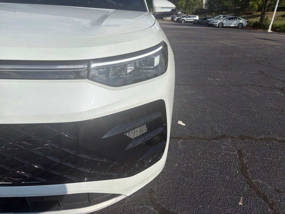 2026 Volkswagen Tiguan SEL R-Line Turbo