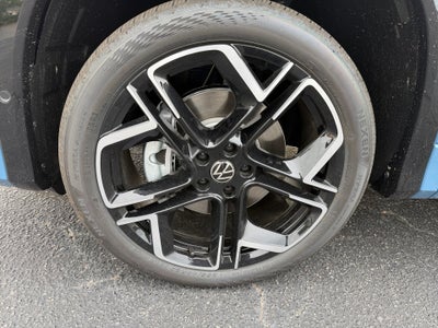 2026 Volkswagen Tiguan SEL R-Line Turbo