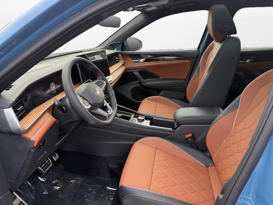 2026 Volkswagen Tiguan SEL R-Line Turbo