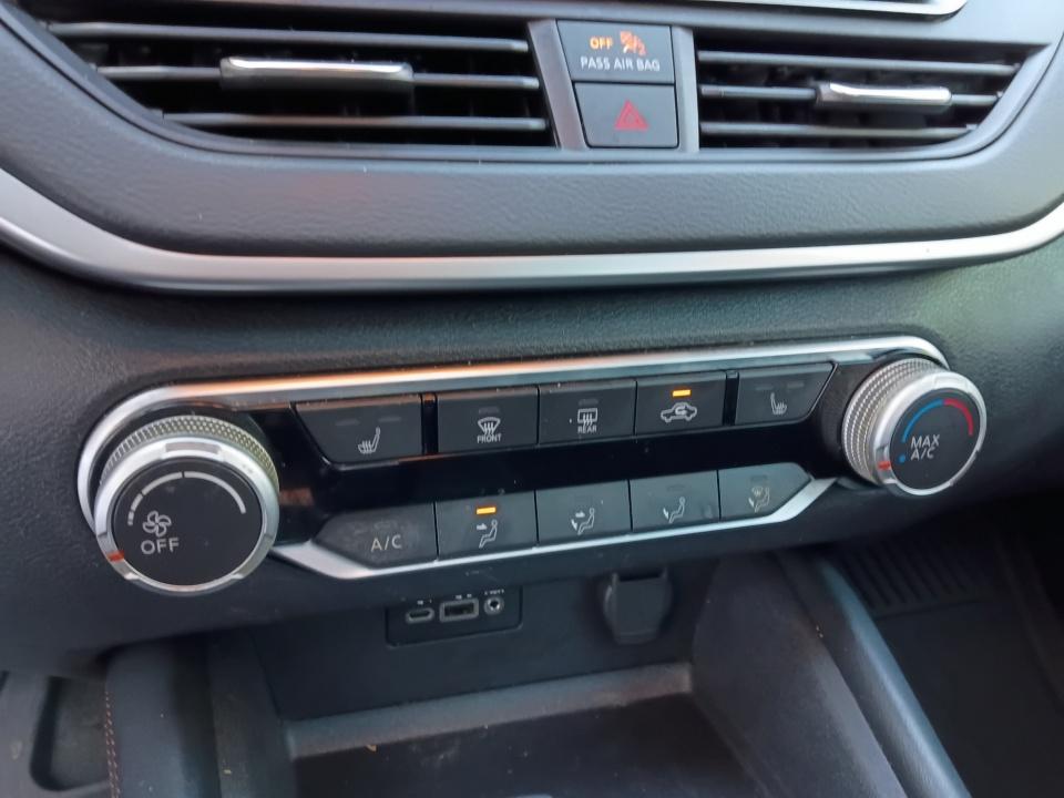 2022 Nissan Altima 2.5 SR