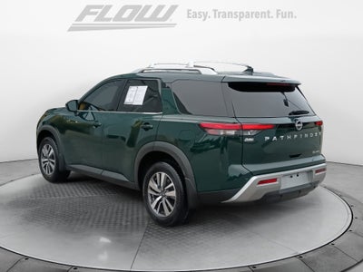 2024 Nissan Pathfinder SL