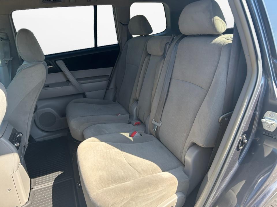 2013 Toyota Highlander Plus