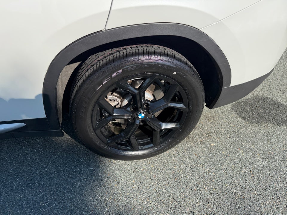 2025 BMW X4 xDrive30i