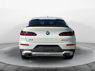 2025 BMW X4 xDrive30i