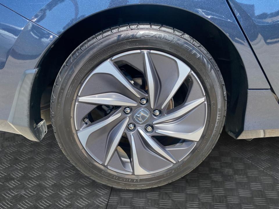 2019 Honda Insight Touring
