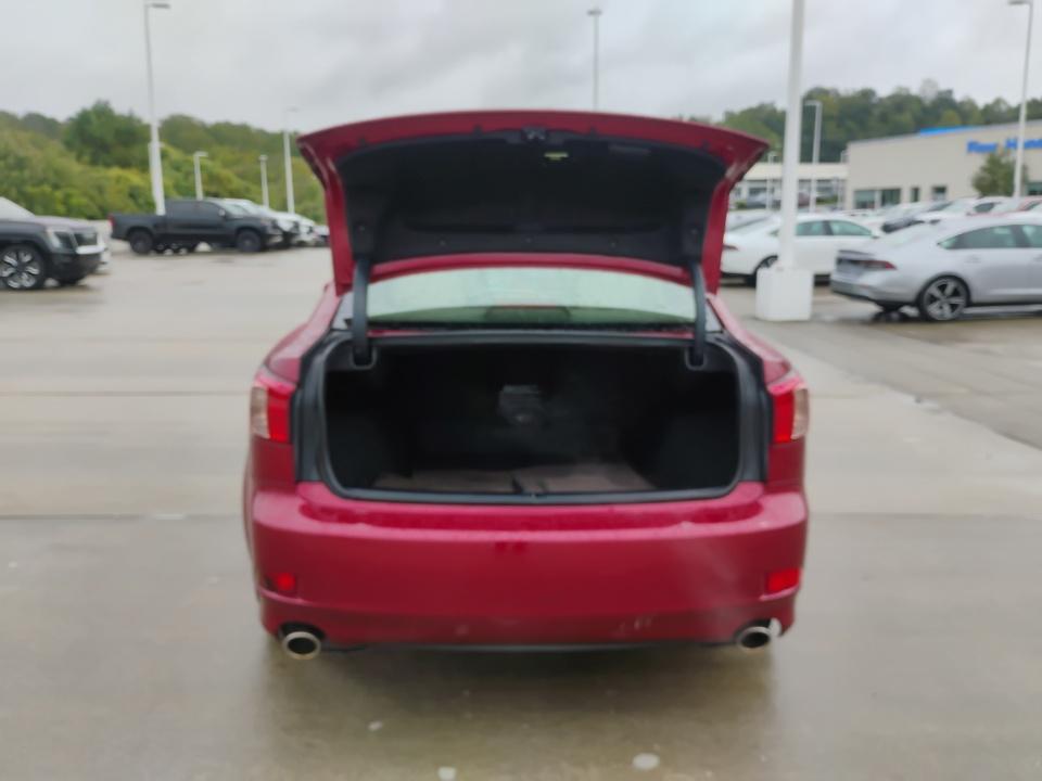 2013 Lexus IS 250 4dr Sport Sdn Auto RWD