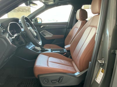 2025 Audi Q3 Premium 45 TFSI S line quattro Tiptronic