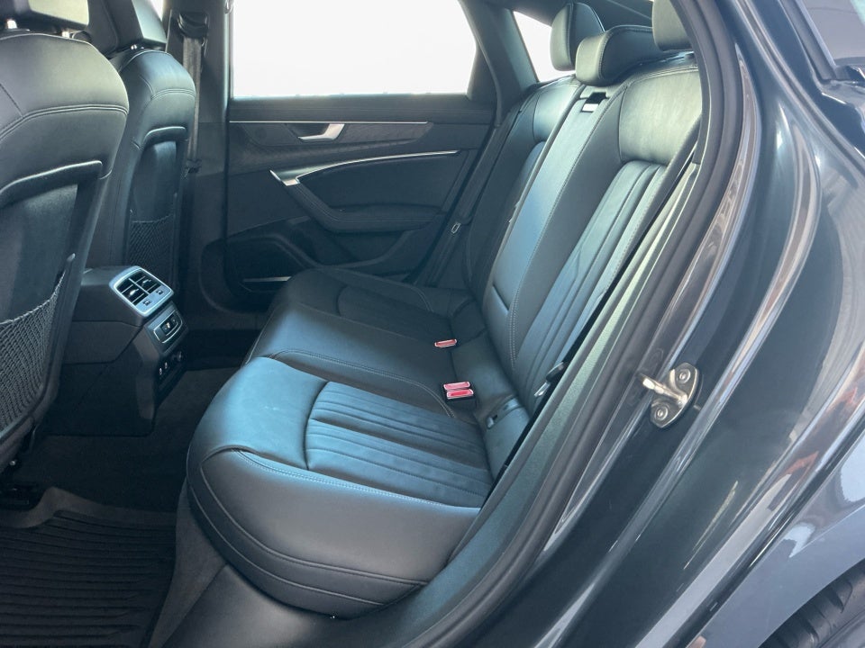2022 Audi A6 Sedan Premium Plus