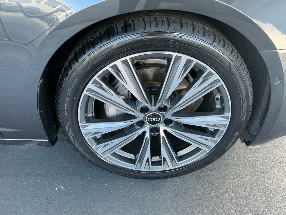 2022 Audi A6 Sedan Premium Plus