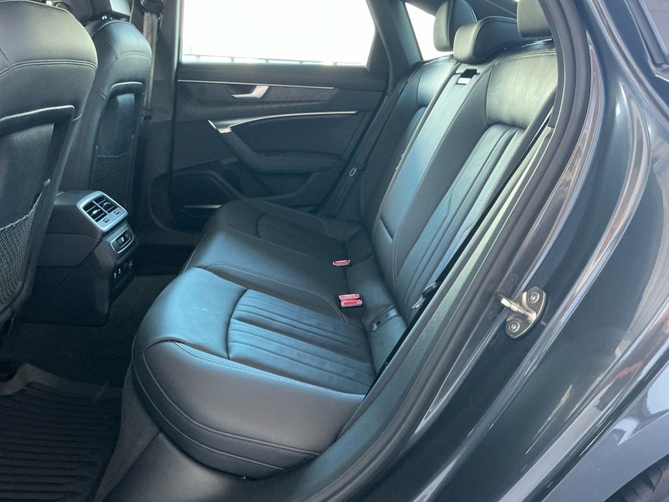 2022 Audi A6 Sedan Premium Plus
