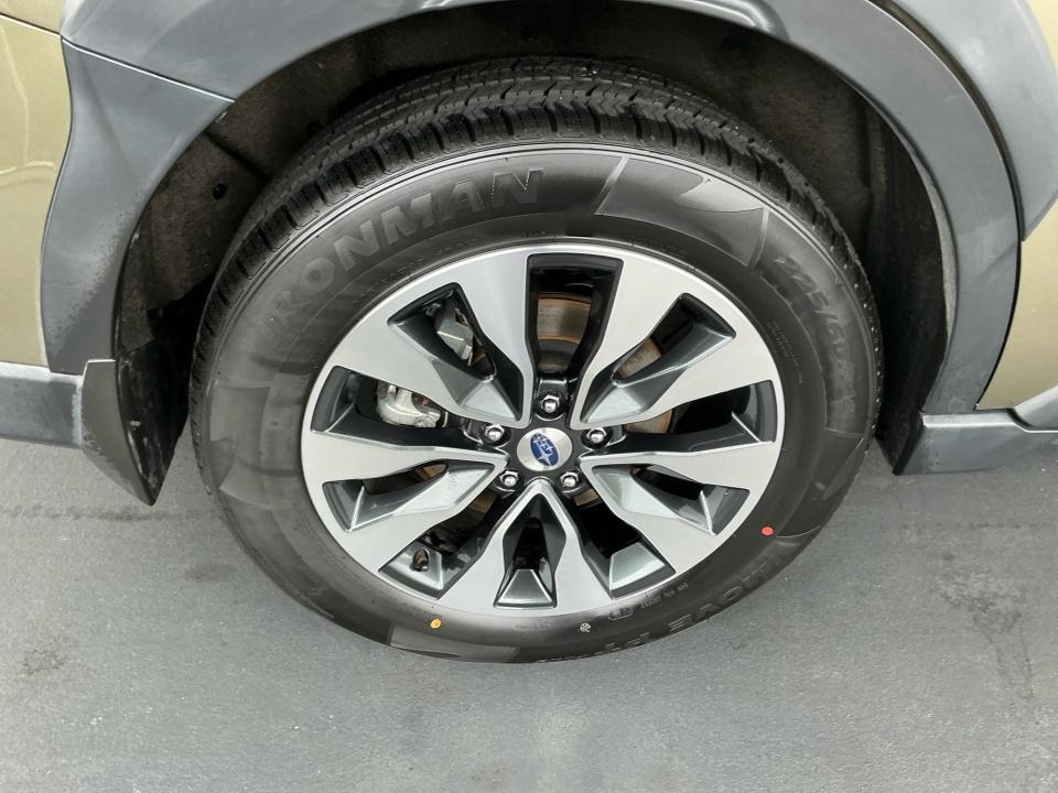 2024 Subaru Outback Touring