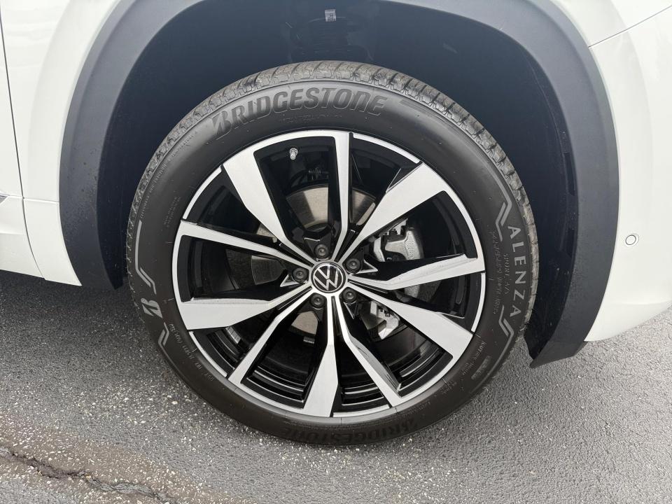 2026 Volkswagen Atlas SEL Premium R-Line