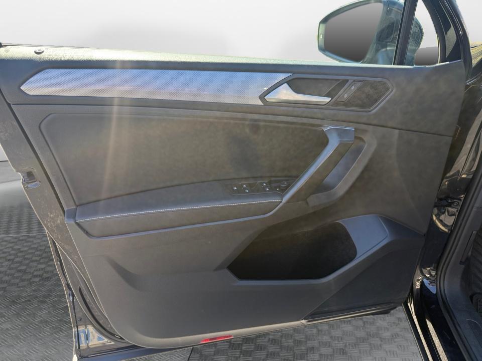 2022 Volkswagen Tiguan S
