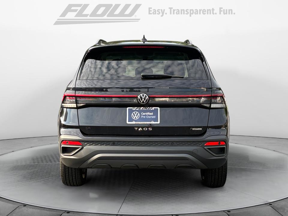 2026 Volkswagen Taos SE Black