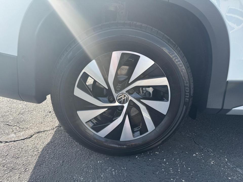 2026 Volkswagen Tiguan S - Photo 23