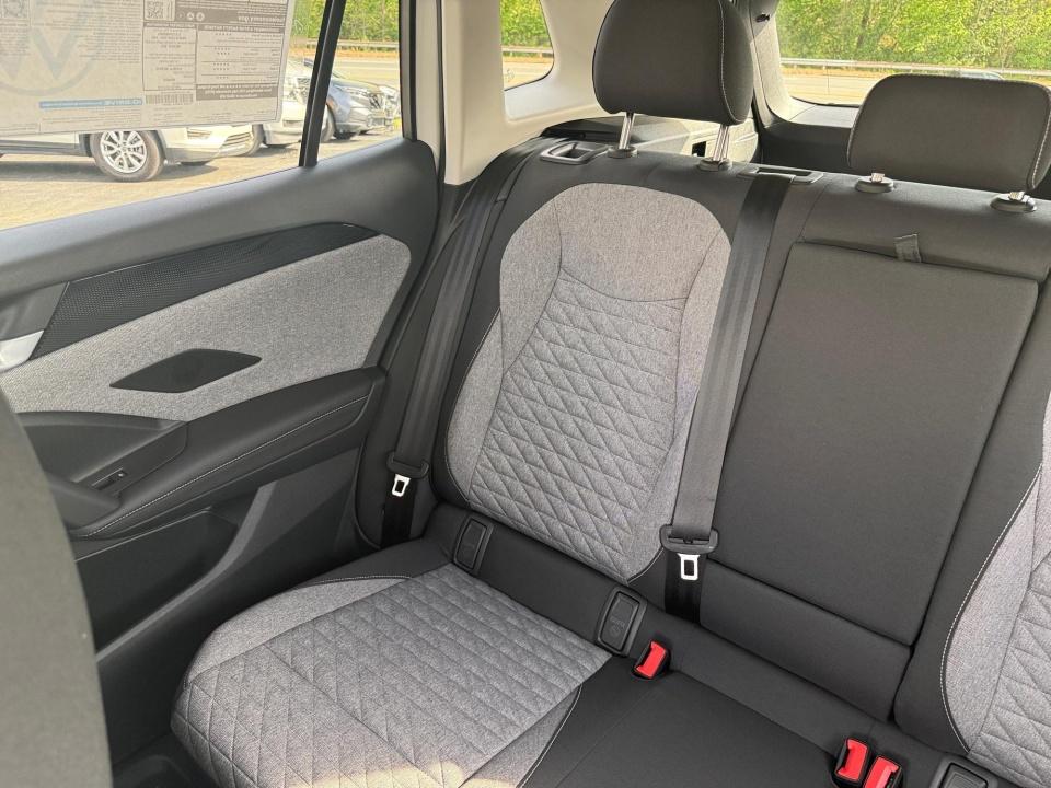 2026 Volkswagen Tiguan S - Photo 29