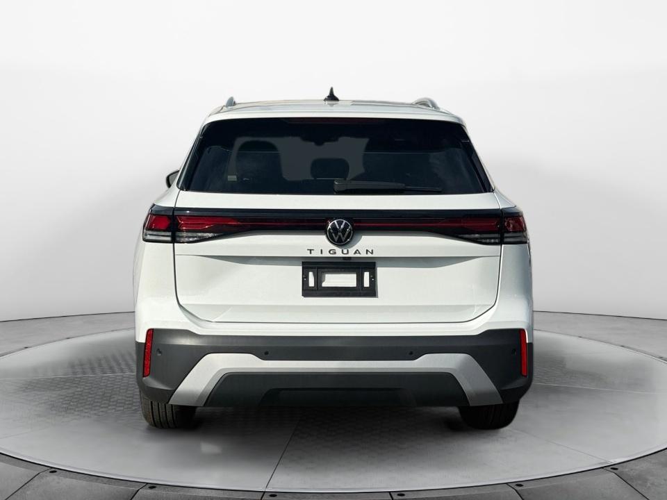 2026 Volkswagen Tiguan S - Photo 6