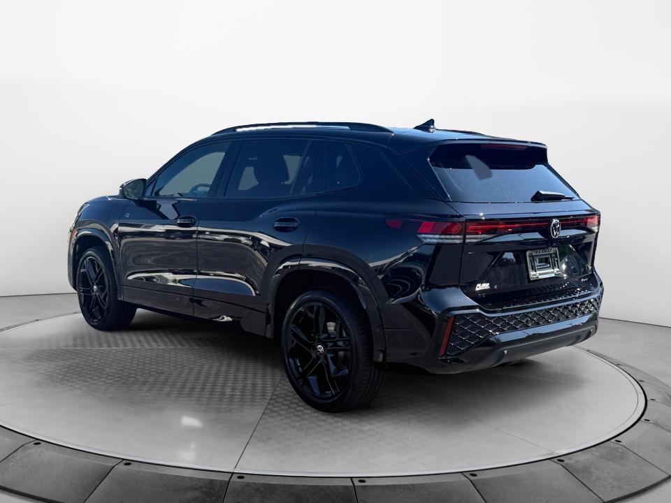 2026 Volkswagen Tiguan SE R-Line Black