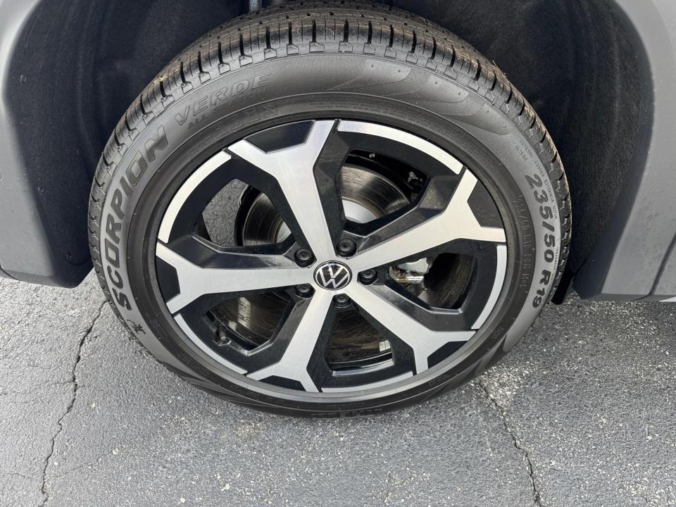 2026 Volkswagen Tiguan SE