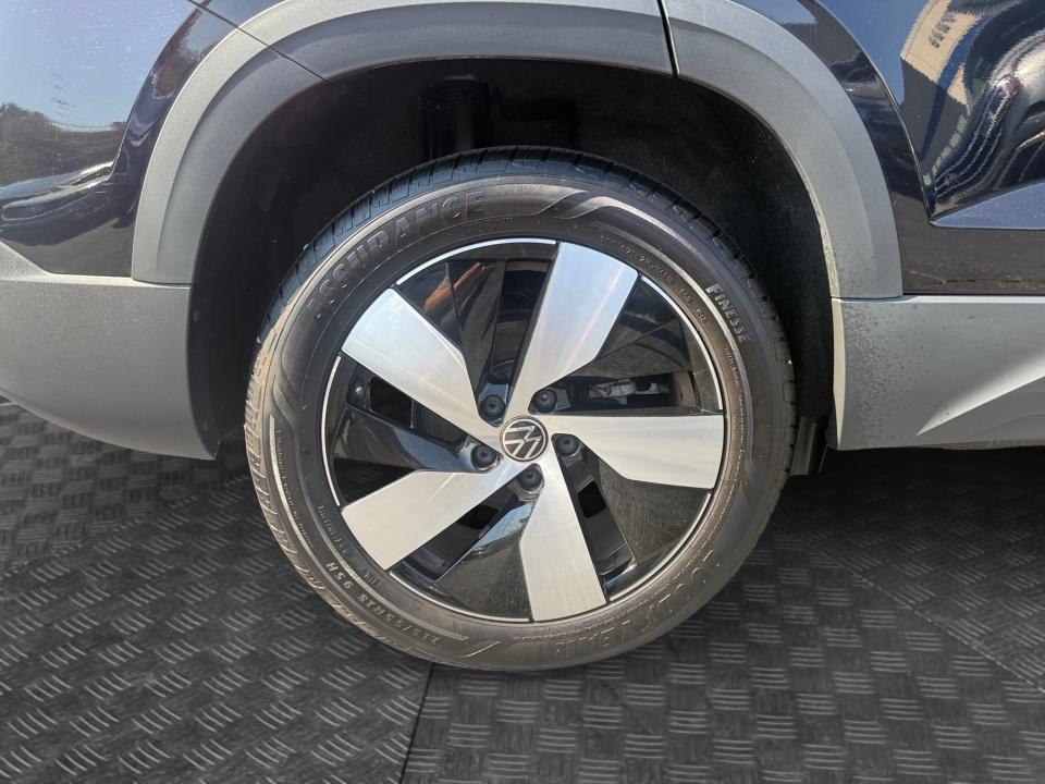 2023 Volkswagen Taos S