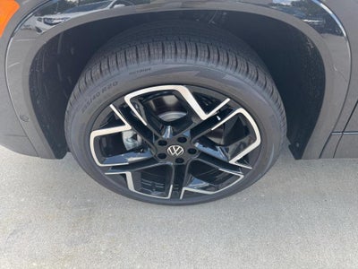2026 Volkswagen Tiguan SEL R-Line Turbo