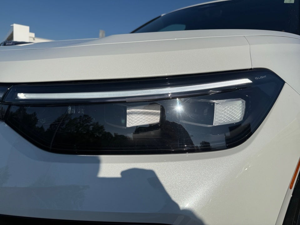 2026 Volkswagen Tiguan SEL R-Line Turbo