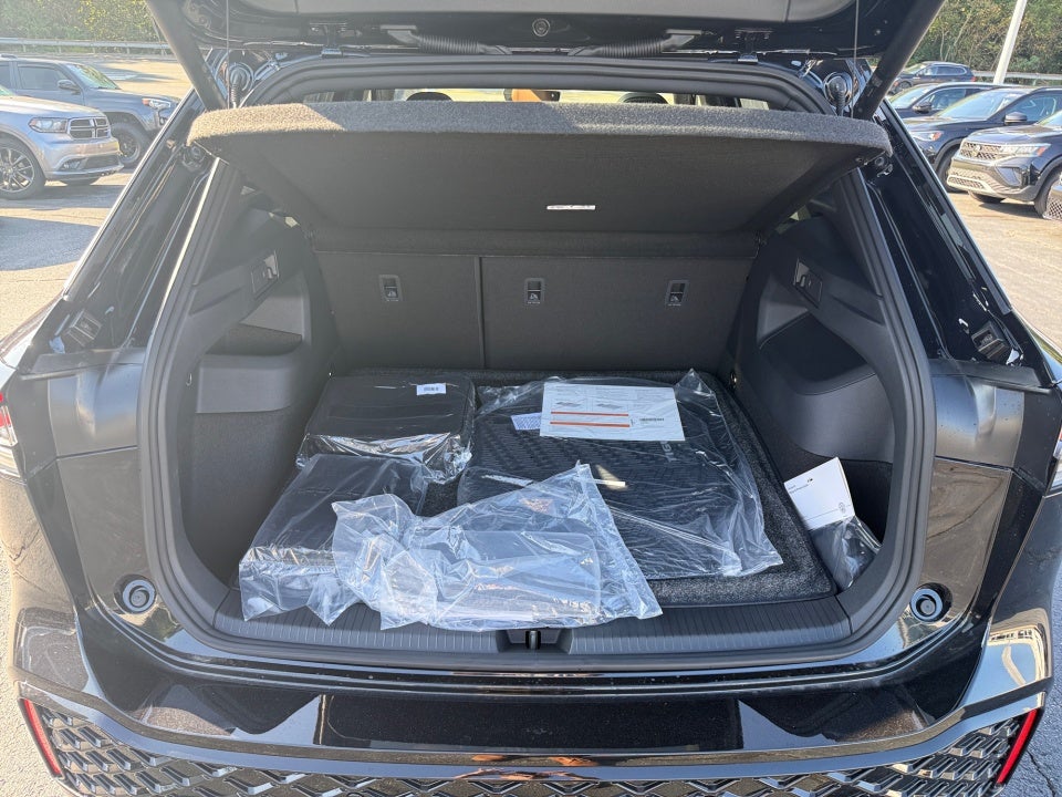 2026 Volkswagen Tiguan SEL R-Line Turbo