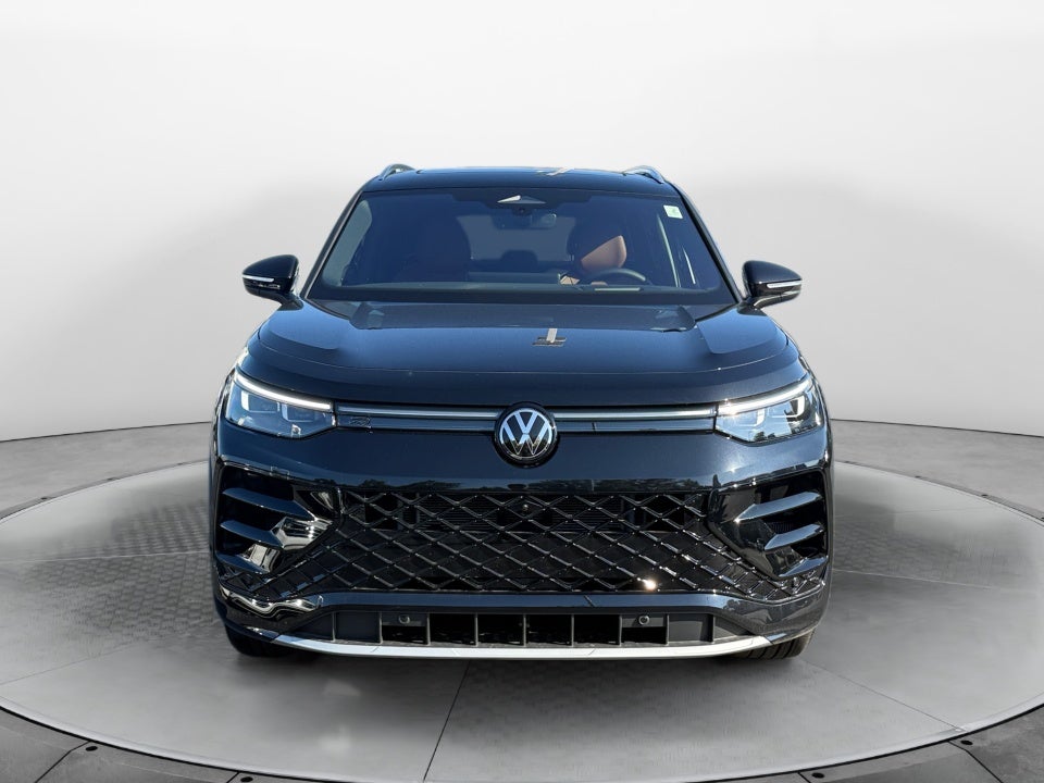 2026 Volkswagen Tiguan SEL R-Line Turbo