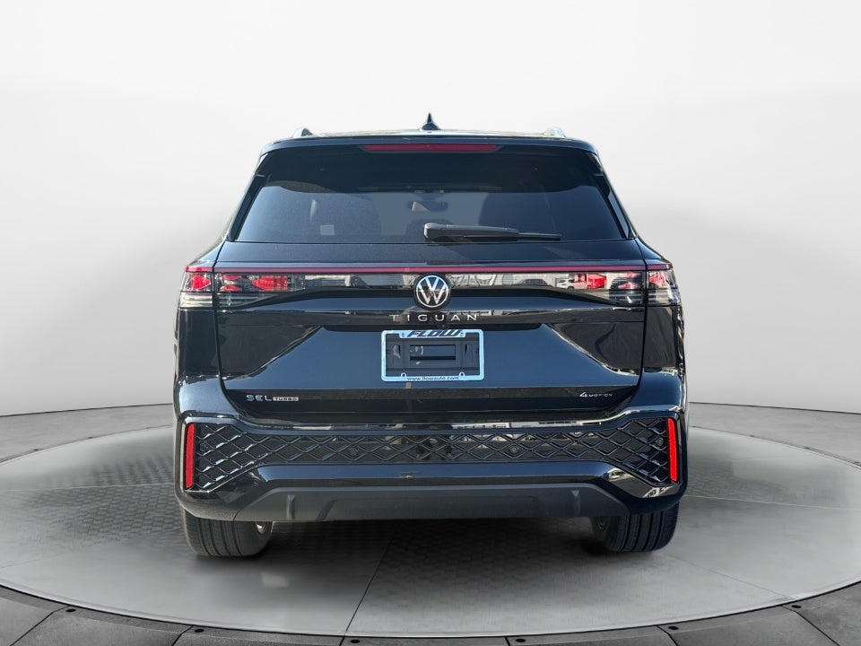 2026 Volkswagen Tiguan SEL R-Line Turbo