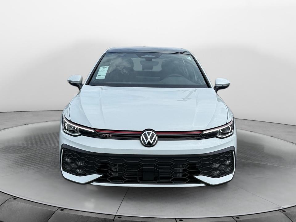 2026 Volkswagen Golf GTI SE