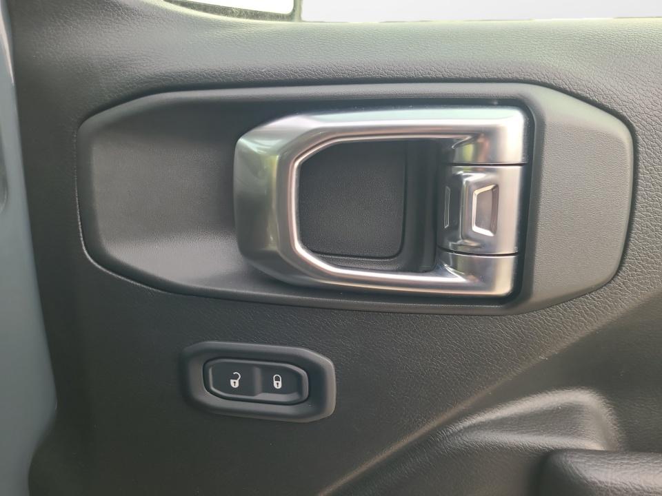 2026 Jeep Gladiator Mojave 4x4