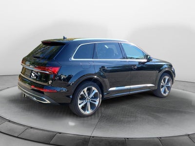 2024 Audi Q7 Premium Plus