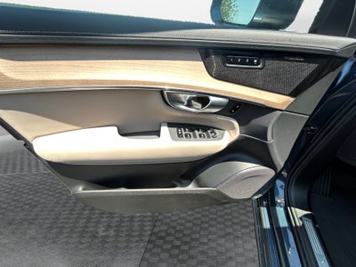 2026 Volvo XC90 Plus