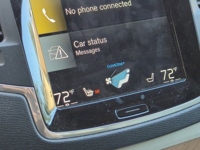 2021 Volvo XC90 Momentum
