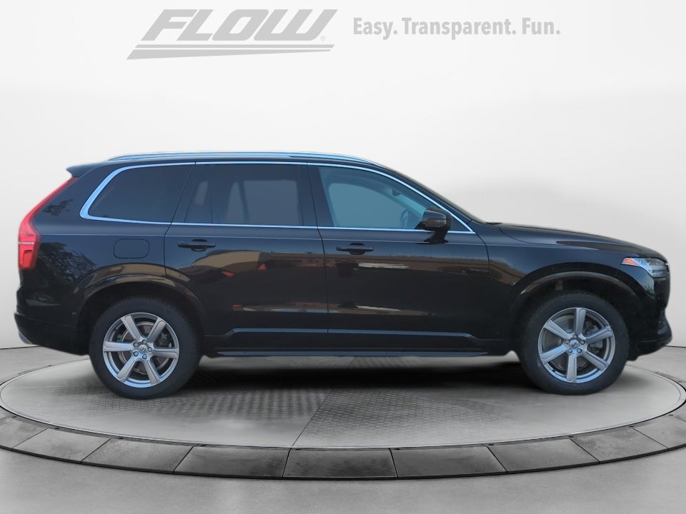 2021 Volvo XC90 Momentum