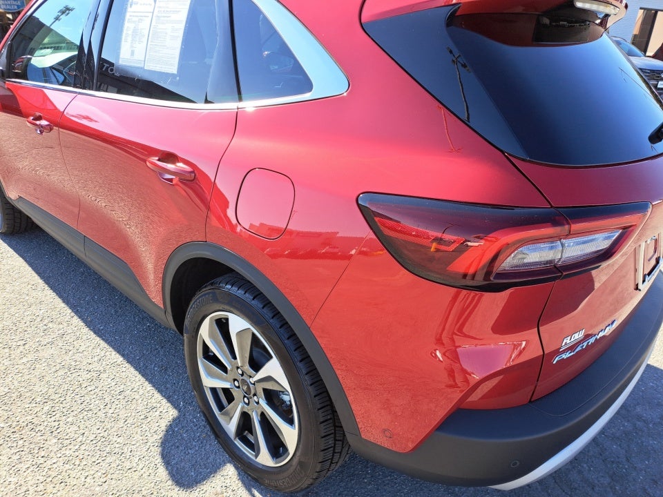 2024 Ford Escape Platinum