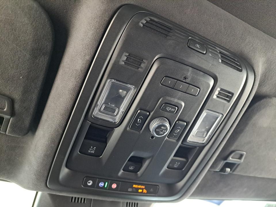 2024 Cadillac Escalade 4WD Sport Platinum