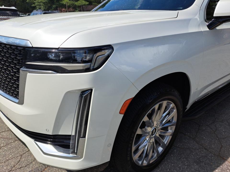 2022 Cadillac Escalade ESV Premium Luxury